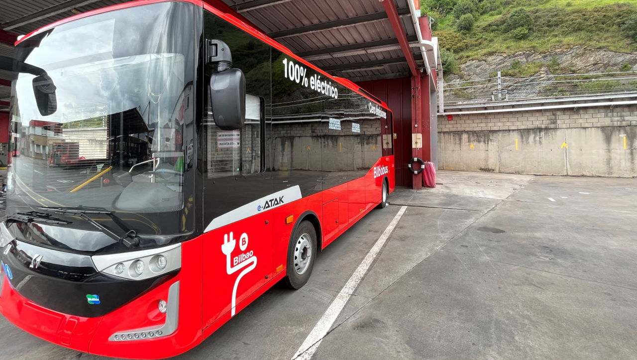 Autobus